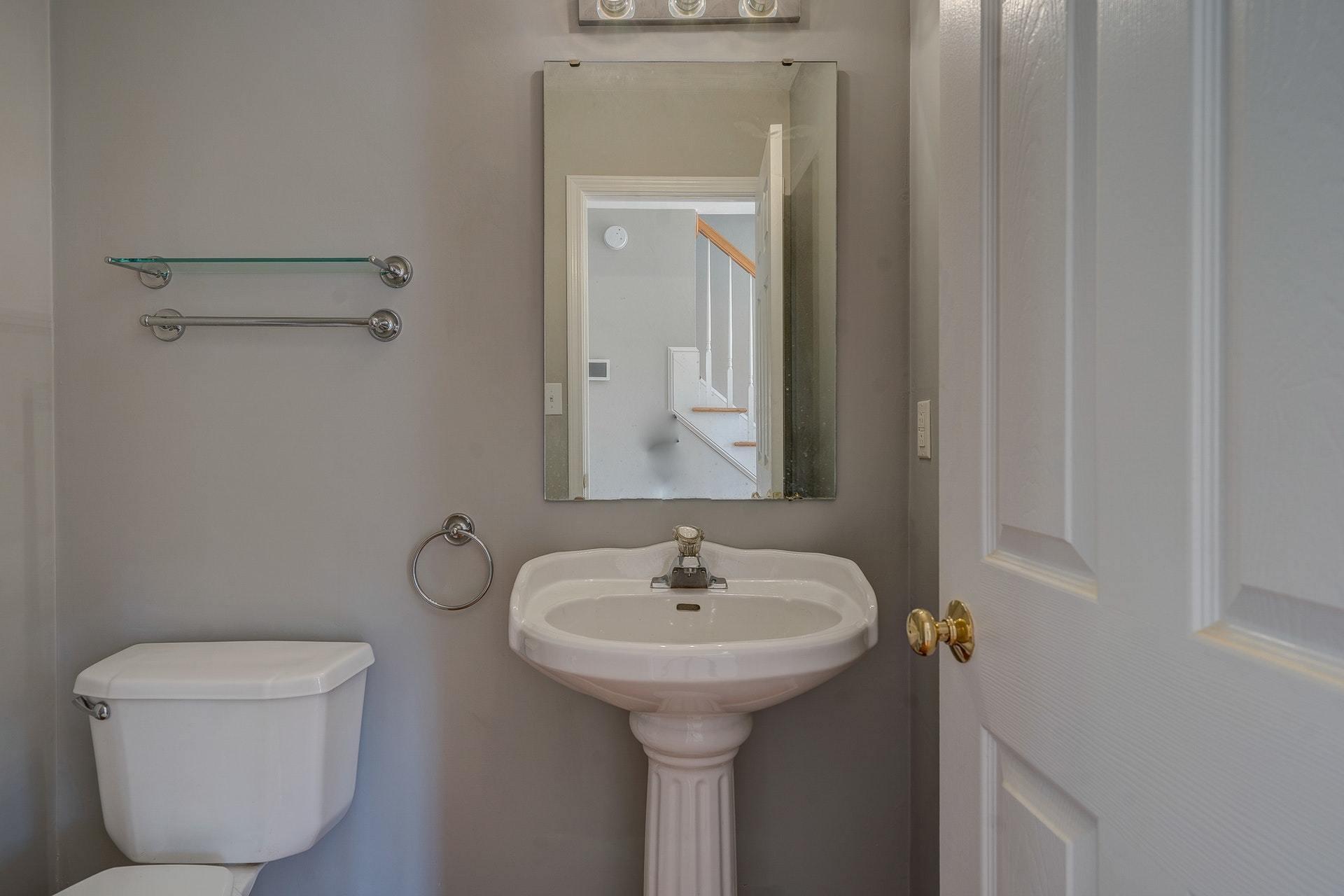 606 Ridgecrest Lane Roanoke, VA 24019 - Photo 15 of 33 015-328553-DSC00116-2_17-2_18-2_19-2_20-