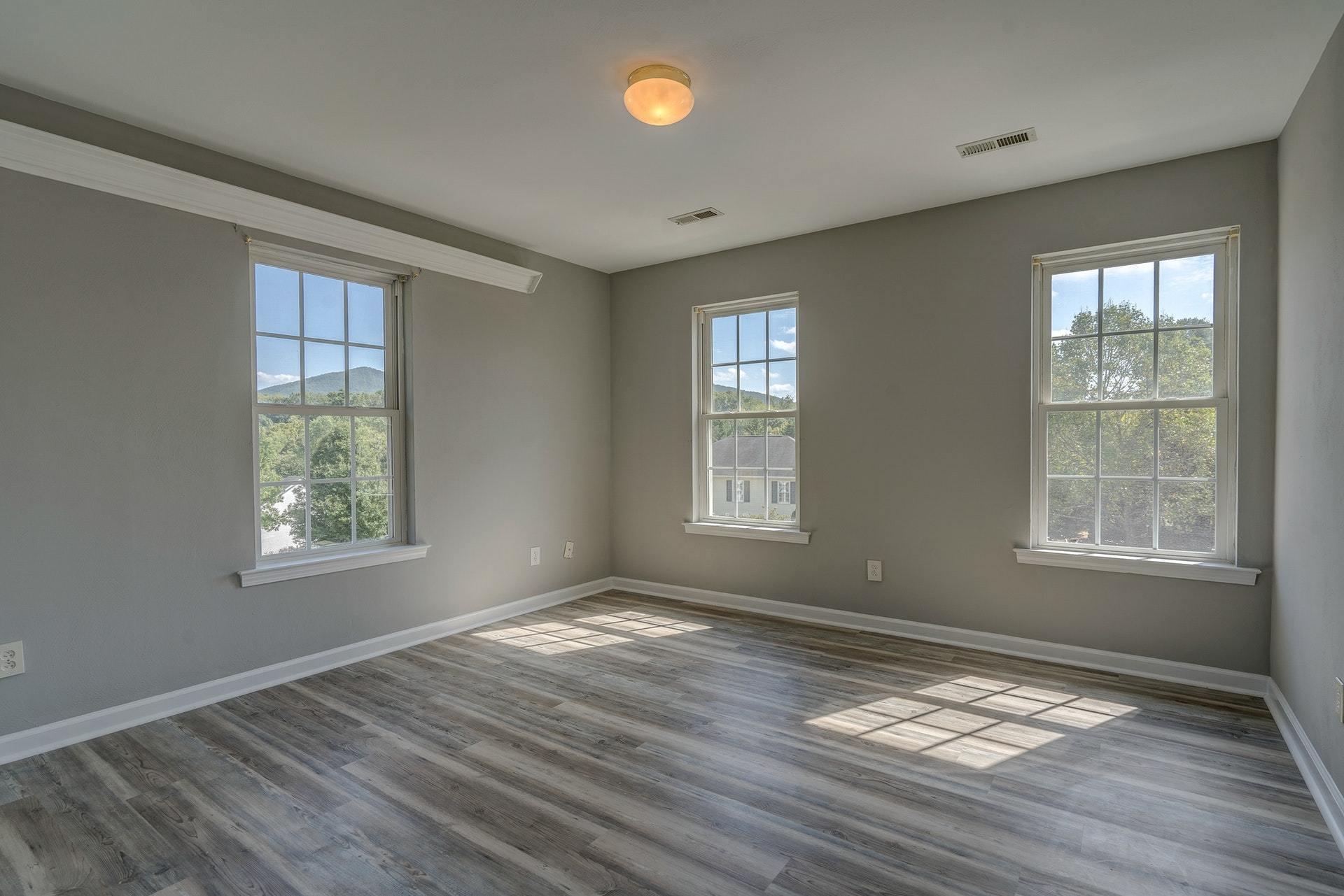 606 Ridgecrest Lane Roanoke, VA 24019 - Photo 25 of 33 025-328553-DSC00171-2_2-2_3-2_4-2_5-2_82