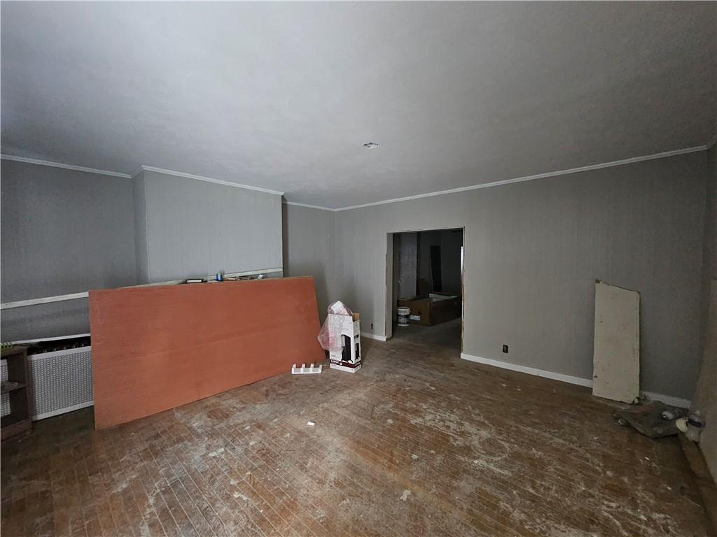 418 Ella Street Bloomfield, PA 15224 - Photo 7 of 14 an empty room with windows