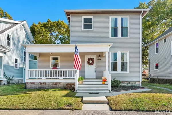 $197,000 | 2238 Delmar Avenue, Granite City, IL 62040