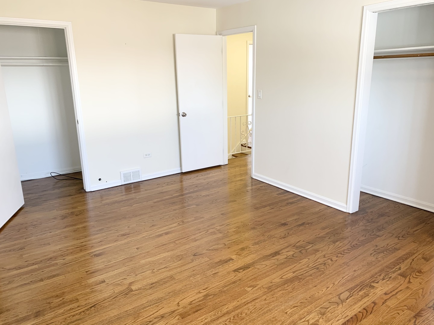 2016 Maple Avenue Northbrook, IL 60062 - Photo 12 of 32 an empty room with wooden floor