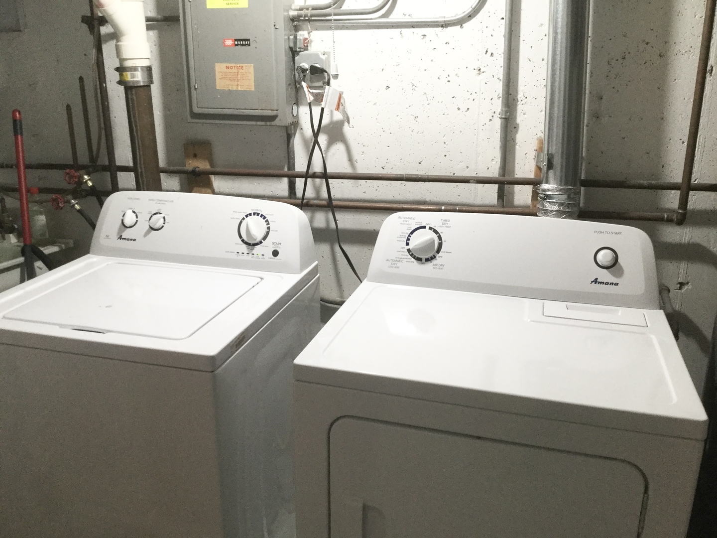 2016 Maple Avenue Northbrook, IL 60062 - Photo 23 of 32 a utility room with dryer and washer