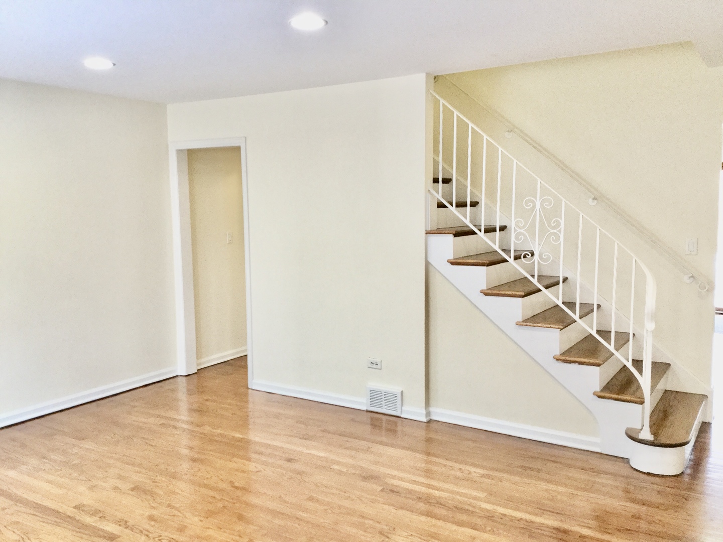 2016 Maple Avenue Northbrook, IL 60062 - Photo 6 of 32 a view of entryway and hall with wooden floor