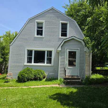 $170,000 | 1611 North Pleasant Drive, Round Lake Beach, IL 60073