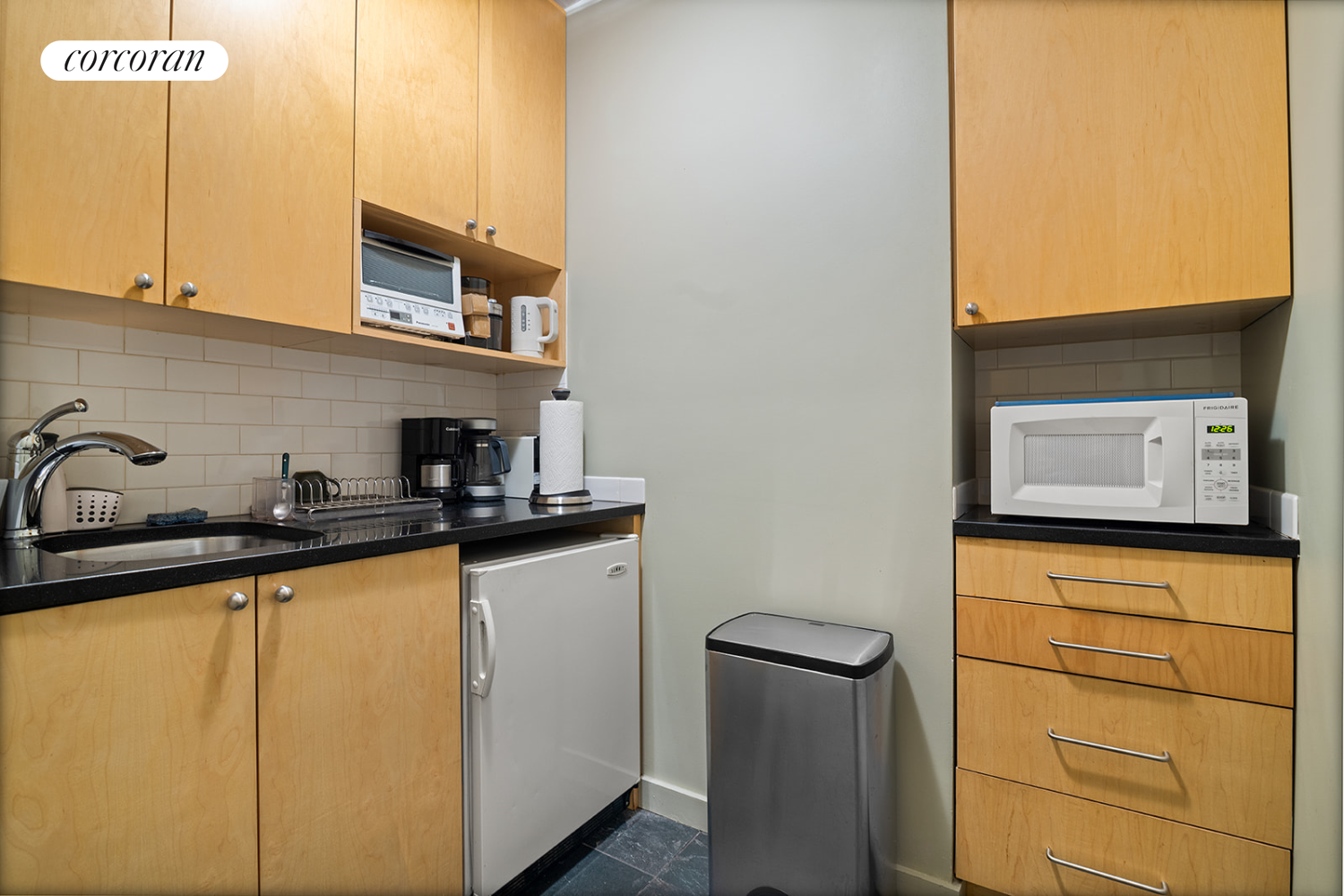 325 West 86th Street, Unit 1B Manhattan, NY 10024 - Photo 4 of 10