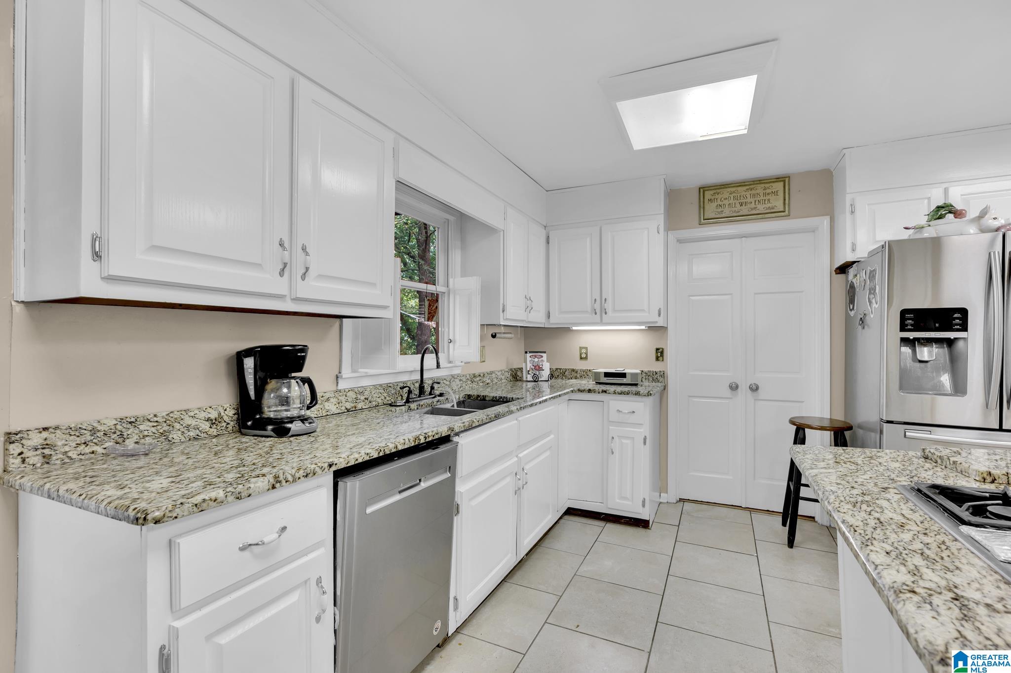 5362 Meadow Brook Road Birmingham, AL 35242 - Photo 4 of 61