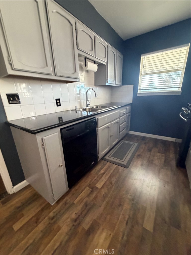 313 Lenore Street Ridgecrest, CA 93555 - Photo 4 of 10