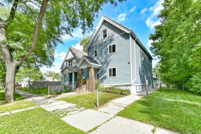 $512,000 | 2956 North Palmer Street, Unit 2958, Milwaukee, WI 53212