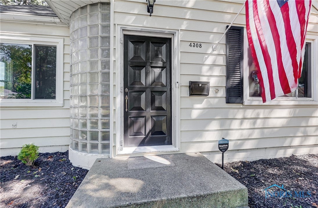 4308 Bowen Road Toledo, OH 43613 - Photo 5 of 44 Gallery Image 5