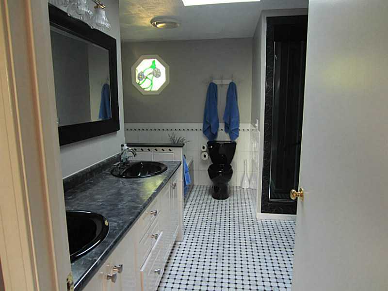 93 Betty Pond Road Scituate, RI 02831 - Photo 13 of 24 Master Bath/Spa.