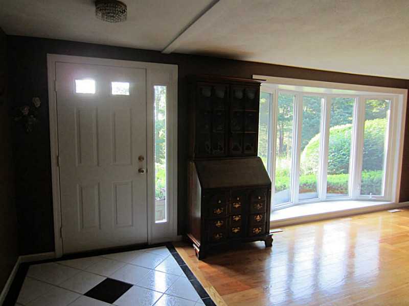93 Betty Pond Road Scituate, RI 02831 - Photo 3 of 24 Living Room.