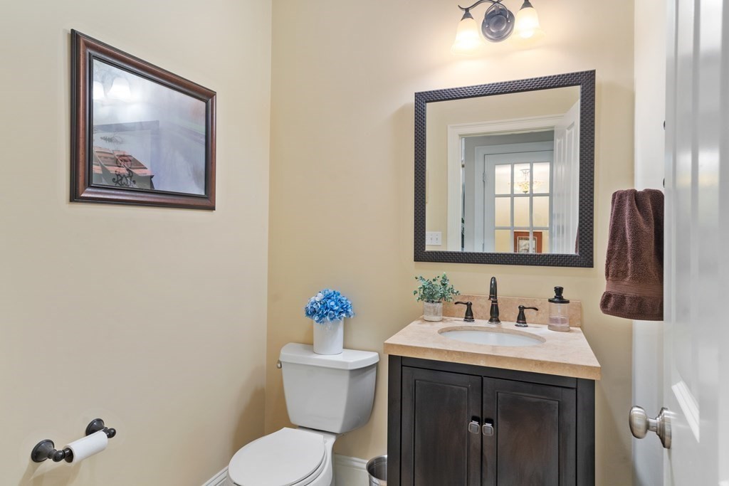 192 Pratts Mill Road Sudbury, MA 01776 - Photo 19 of 42 Gallery Image 19