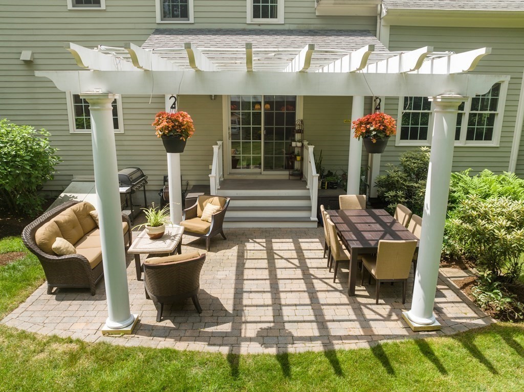 192 Pratts Mill Road Sudbury, MA 01776 - Photo 37 of 42 Gallery Image 37