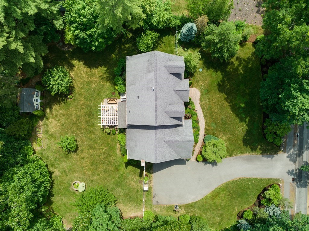 192 Pratts Mill Road Sudbury, MA 01776 - Photo 39 of 42 Gallery Image 39