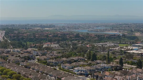 $5,088,000 | 4 Turtle Bay Drive, Newport Beach, CA 92660