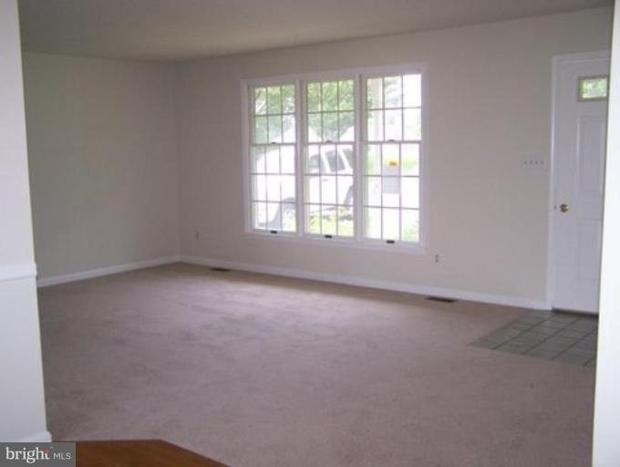 2425 Benson Road Westminster, MD 21158 - Photo 2 of 30 Living Room