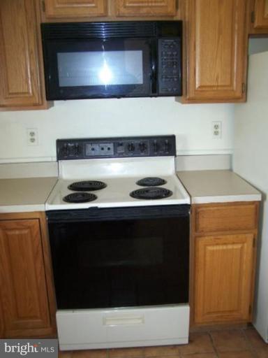 2425 Benson Road Westminster, MD 21158 - Photo 5 of 30 Kitchen #2