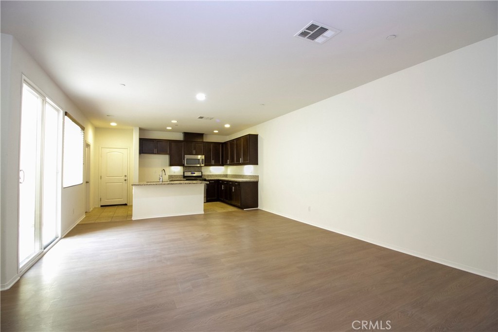 4980 Arborwood Lane Riverside, CA 92504 - Photo 4 of 26