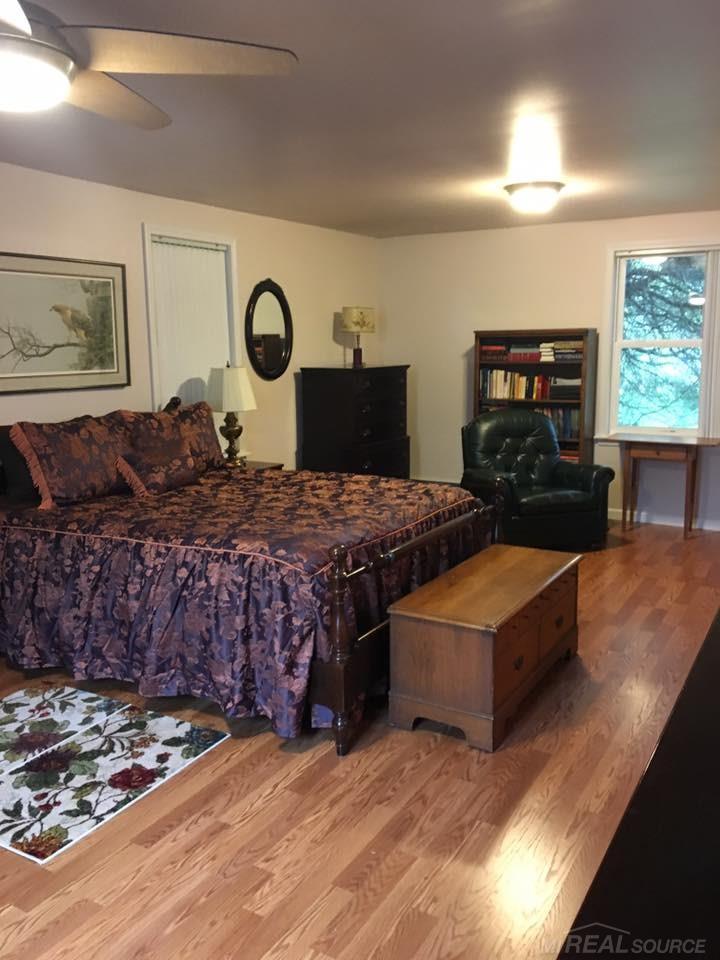 3590 Lakeshore Road Lexington, MI 48450 - Photo 37 of 37 31335656-36.JPG