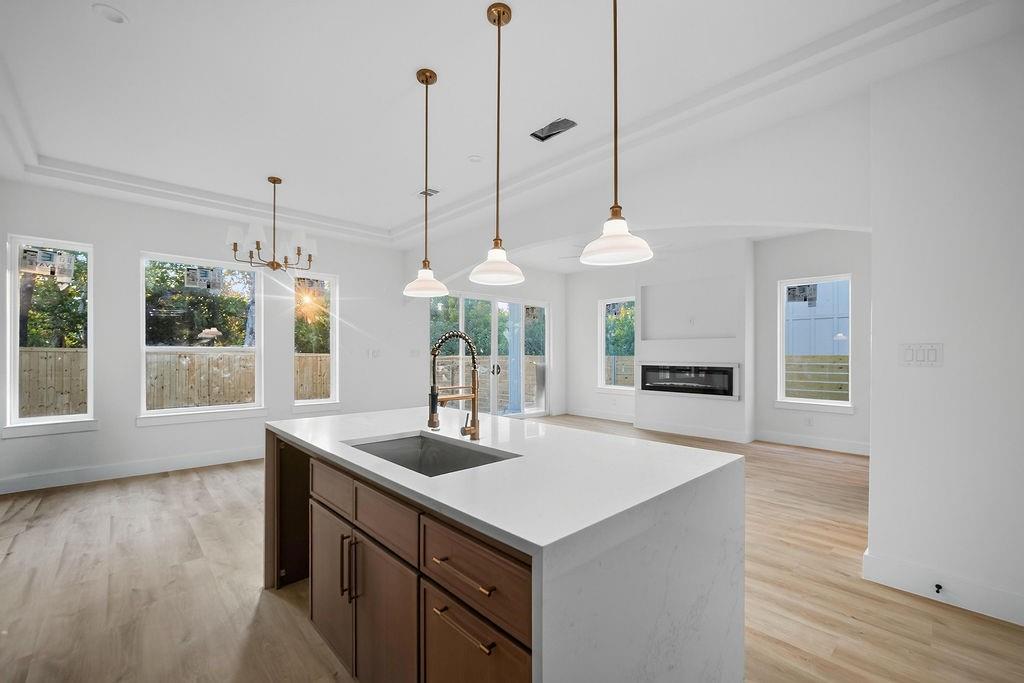 345 Bonnie View Road Dallas, TX 75203 - Photo 12 of 34 Gallery Image 12