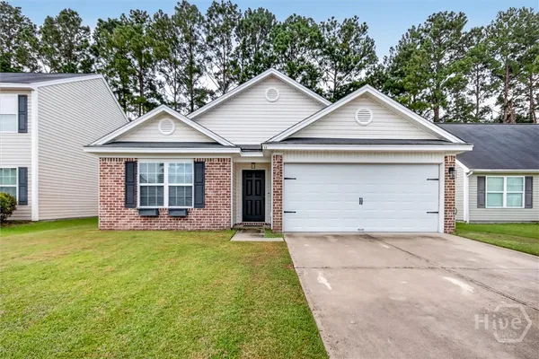 $2,000 | 44 Braxton Manor Drive, Port Wentworth, GA 31407