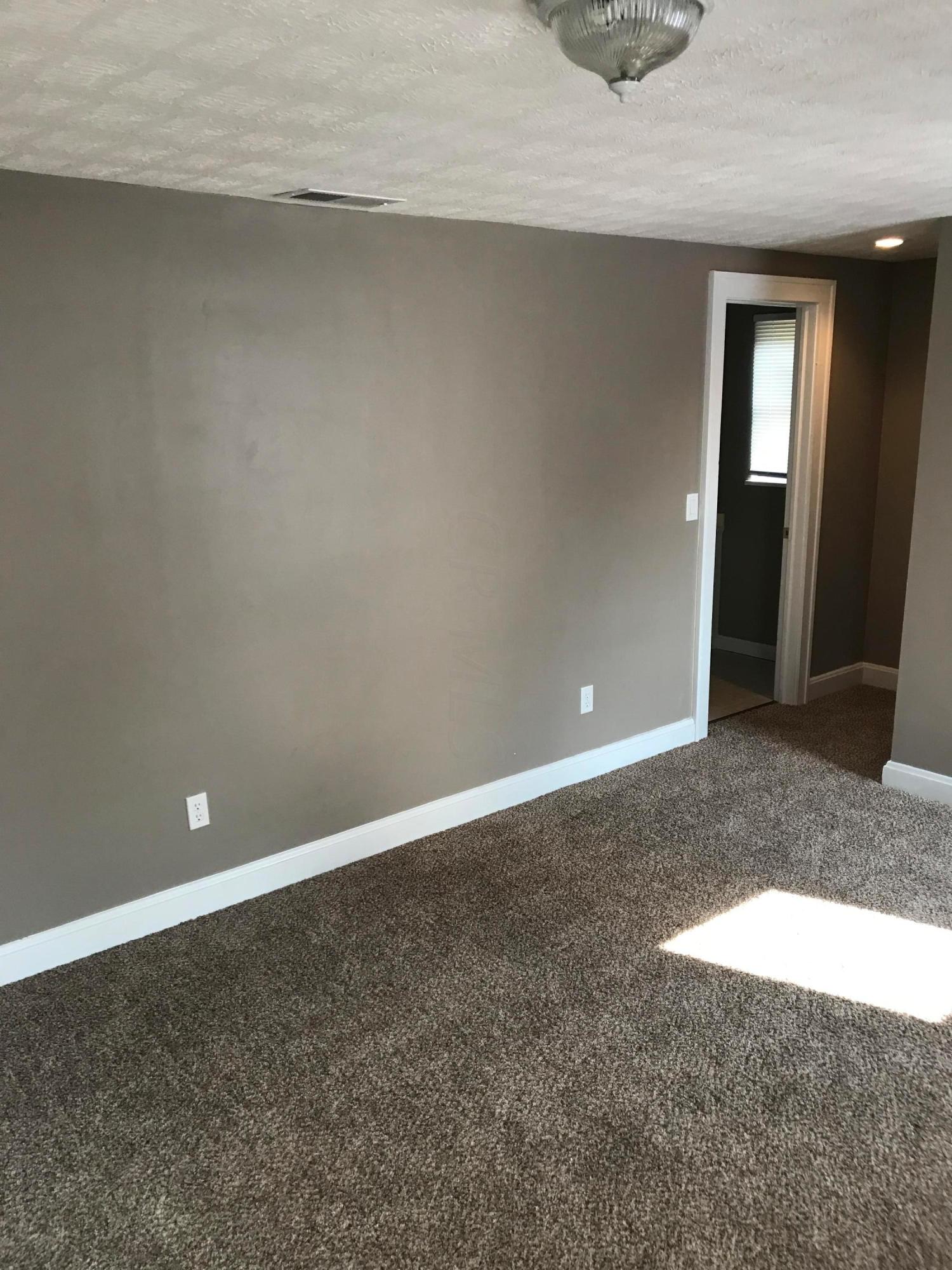 2253 Ferris Road Columbus, OH 43224 - Photo 10 of 45 Gallery Image 10