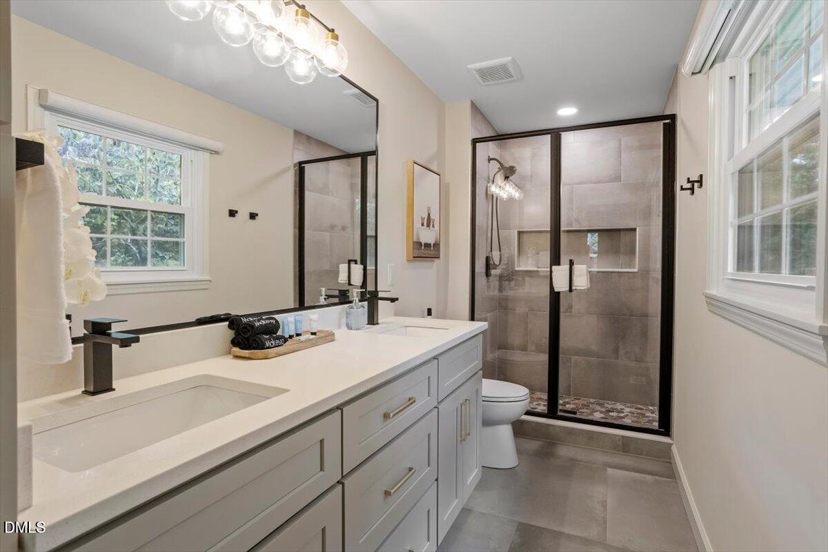 4805 Kilkenny Place Raleigh, NC 27612 - Photo 12 of 30