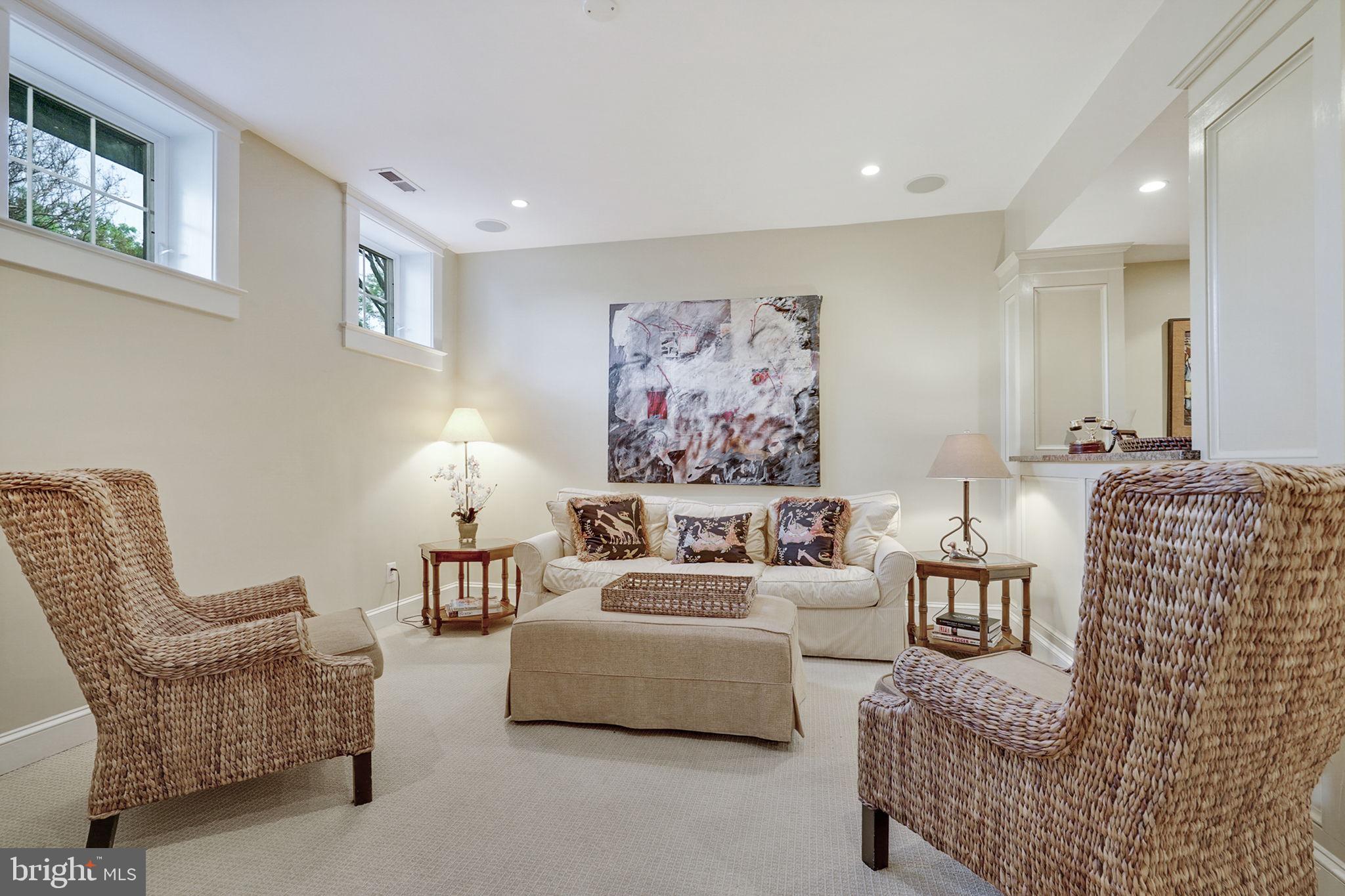 5101 Little Falls Road Arlington, VA 22207 - Photo 54 of 83