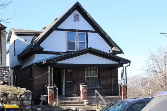 $115,000 | 2600 Euclid Avenue, Kansas City, MO 64127
