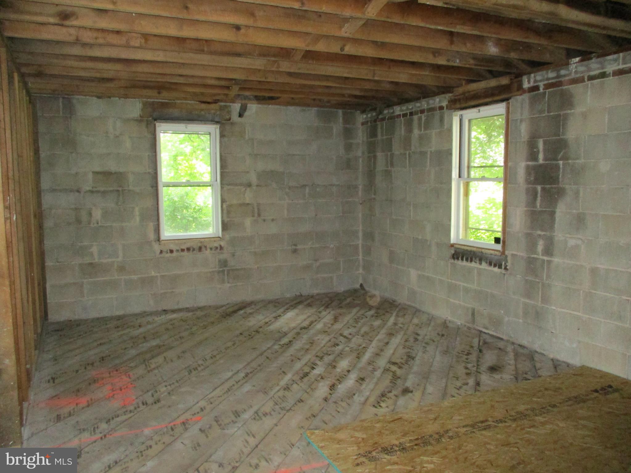 111 Jackson Hall School Road Elkton, MD 21921 - Photo 7 of 12 Interior (General)