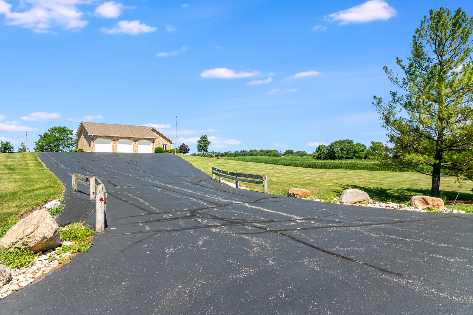 40W839 Norris Road Sugar Grove, IL 60554 - Photo 5 of 47