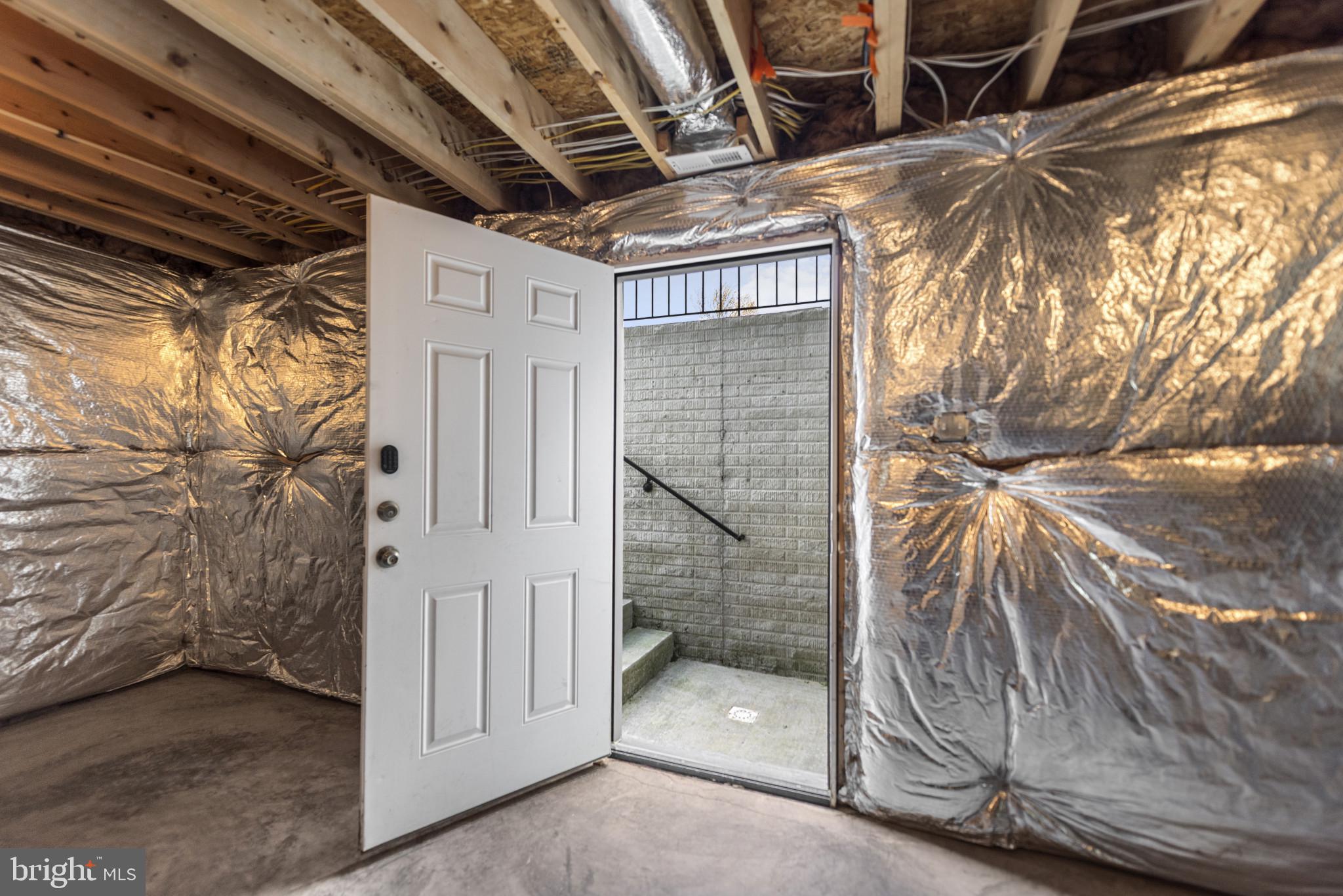 910 Rosedale Avenue Rosedale, MD 21237 - Photo 36 of 41 a view of small space