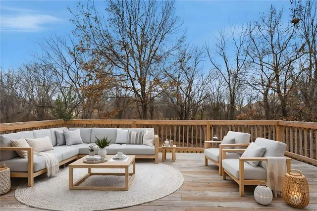 $490,000 | 701 Tomahawk Court, Smithville, MO 64089