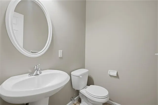 $490,000 | 701 Tomahawk Court, Smithville, MO 64089