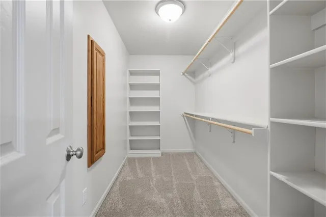 $490,000 | 701 Tomahawk Court, Smithville, MO 64089