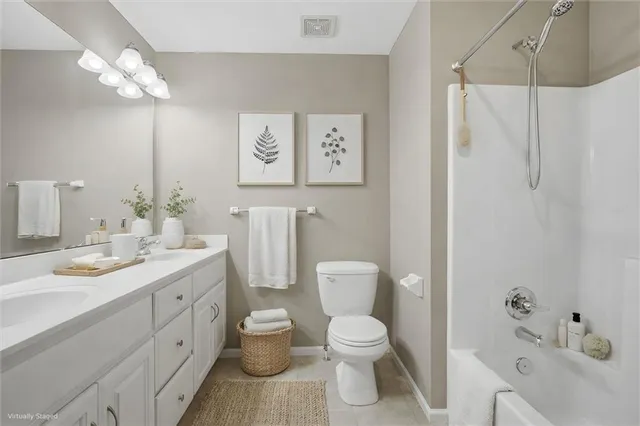 $490,000 | 701 Tomahawk Court, Smithville, MO 64089