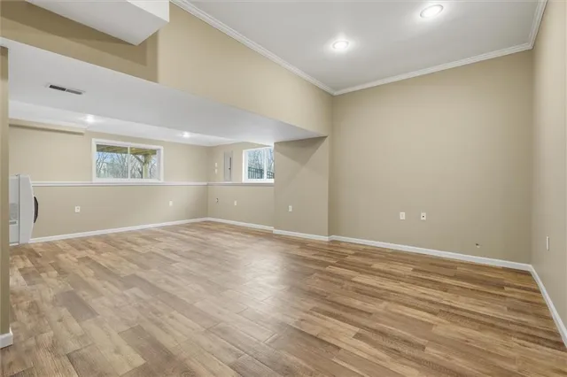 $490,000 | 701 Tomahawk Court, Smithville, MO 64089