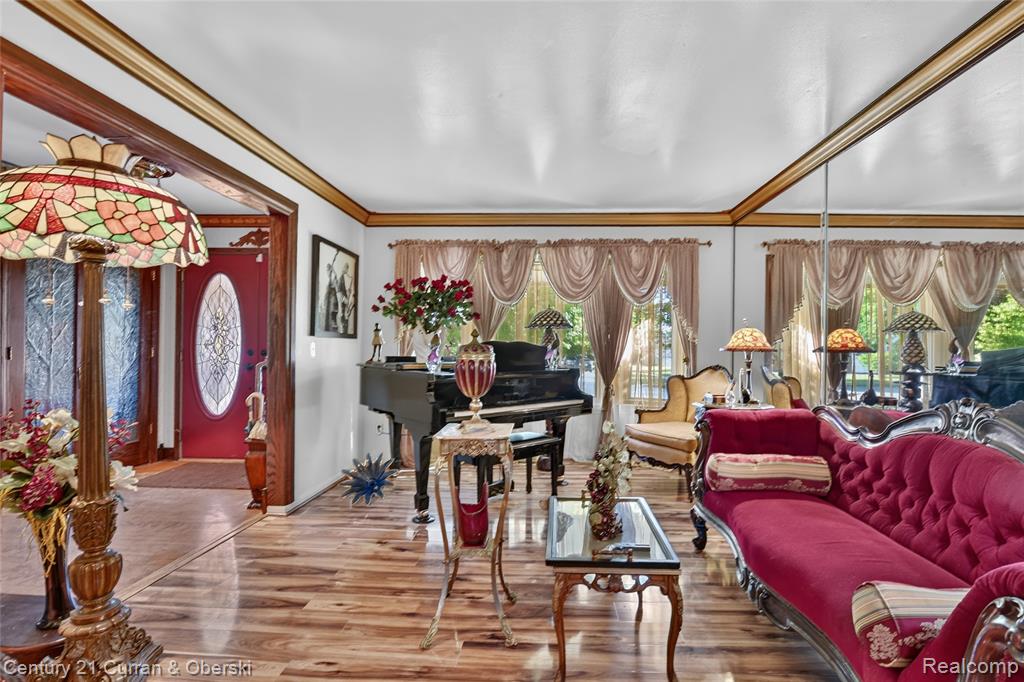 45331 Rector Drive Canton, MI 48188 - Photo 19 of 55
