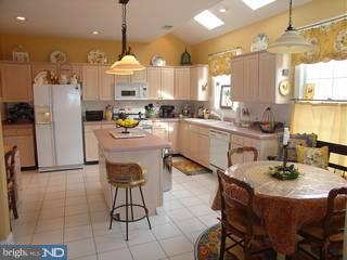 127 Brandon Road Pennington, NJ 08534 - Photo 3 of 6
