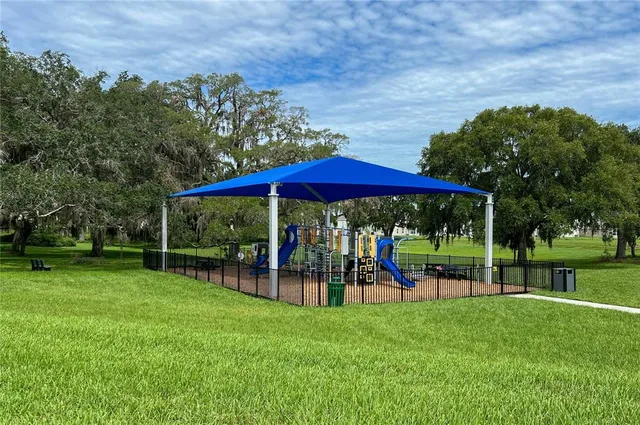 $2,400 | 32106 Pop Ash Place, San Antonio, FL 33576