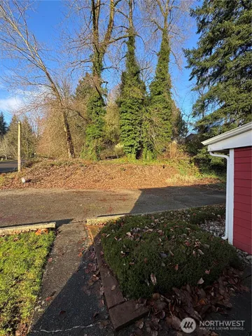 $409,900 | 522 H Street Southwest, Tumwater, WA 98512