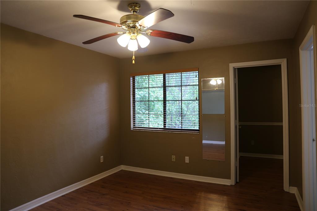 5831 Southwest 9th Place Gainesville, FL 32607 - Photo 16 of 21 Gallery Image 16