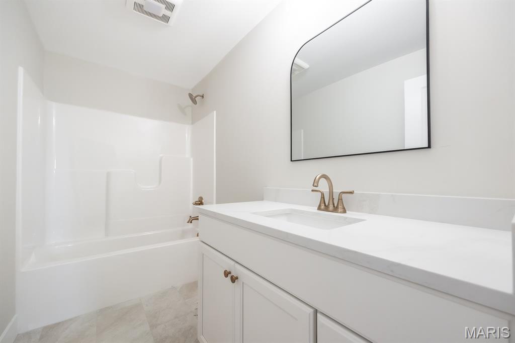 801 Golden Bell O'Fallon, IL 62269 - Photo 37 of 44