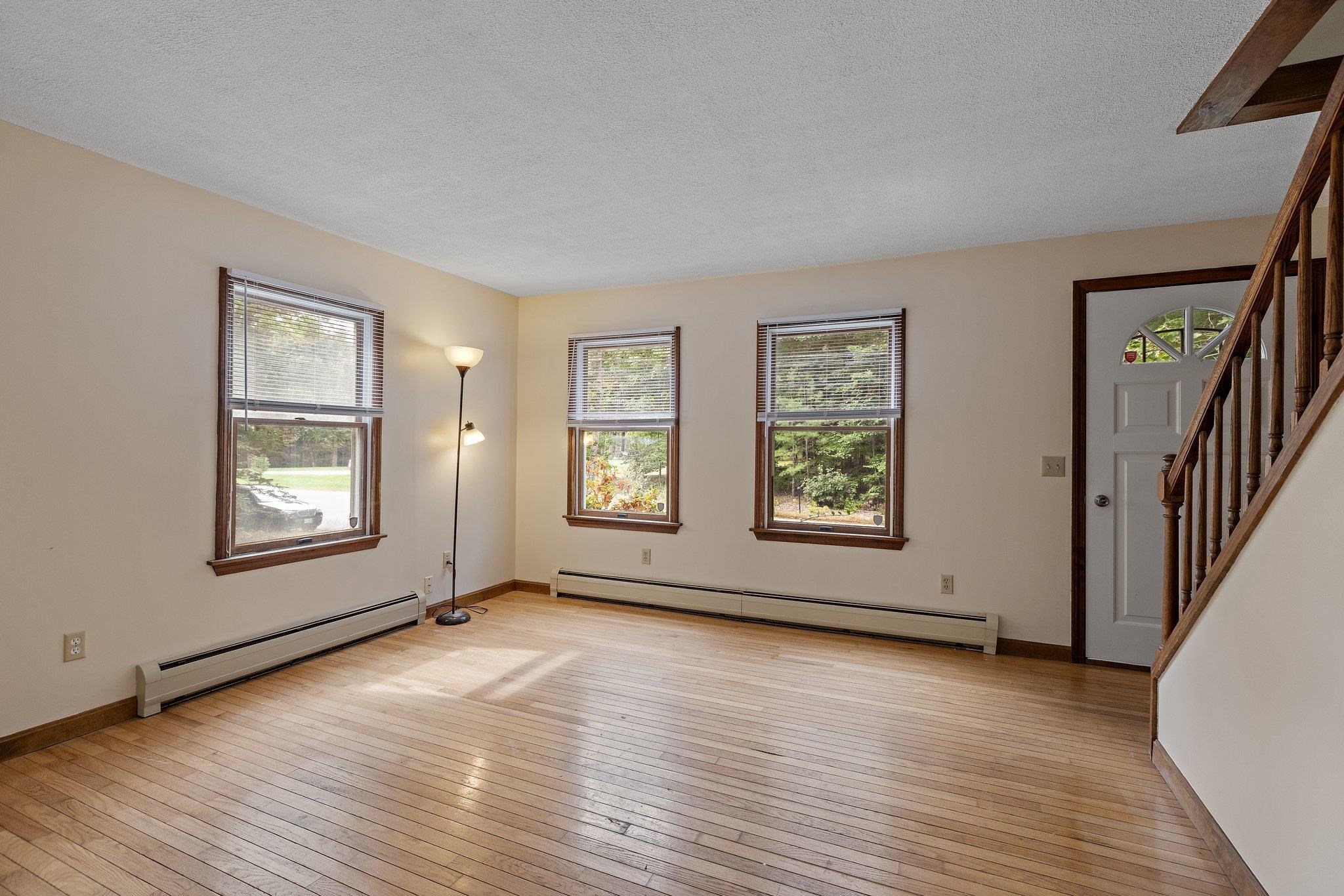 27 Woodhill Road Bow, NH 03304 - Photo 11 of 31