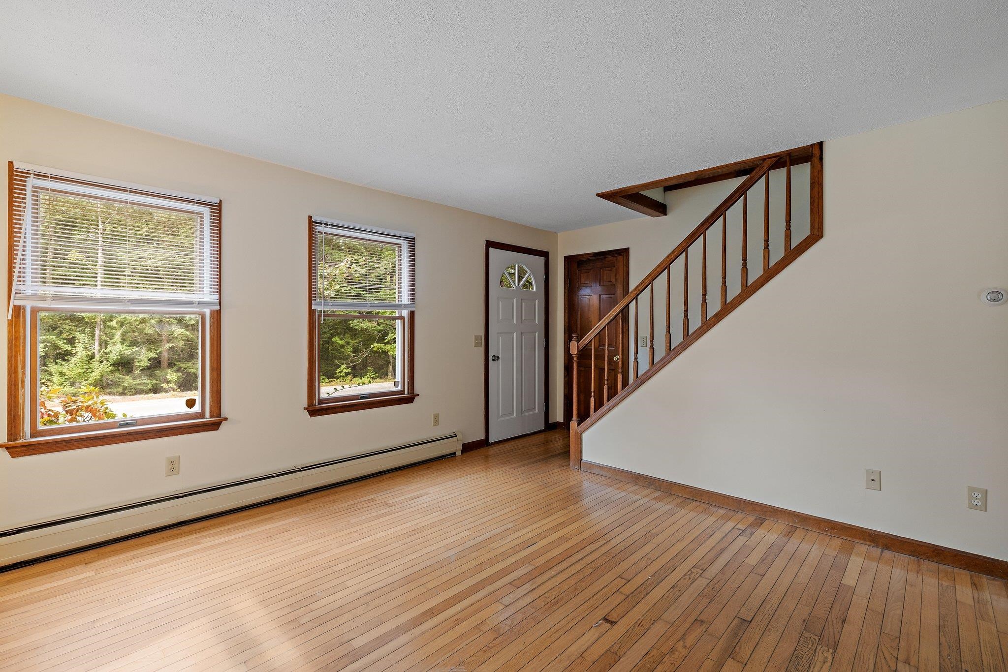 27 Woodhill Road Bow, NH 03304 - Photo 12 of 31