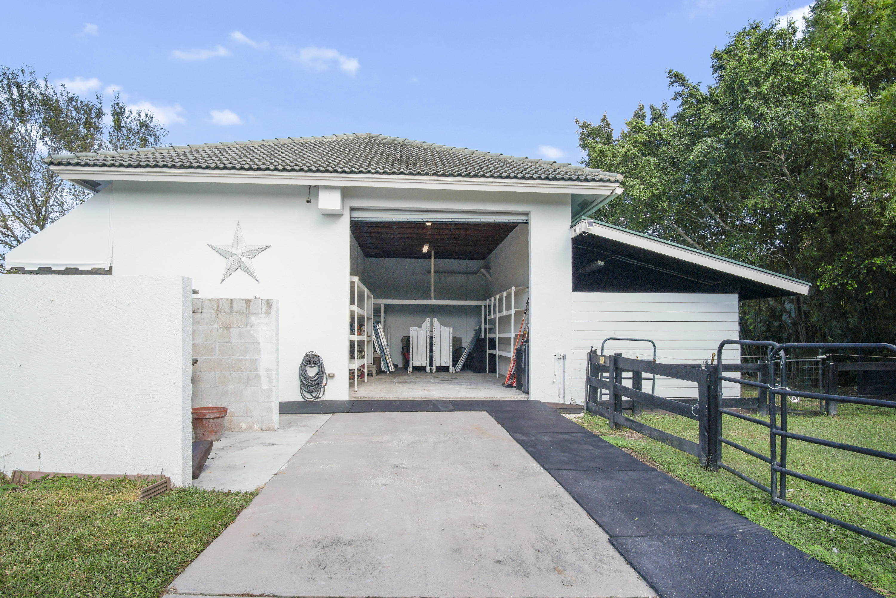 13200 Southfields Road Wellington, FL 33414 - Photo 31 of 39 TMW09411
