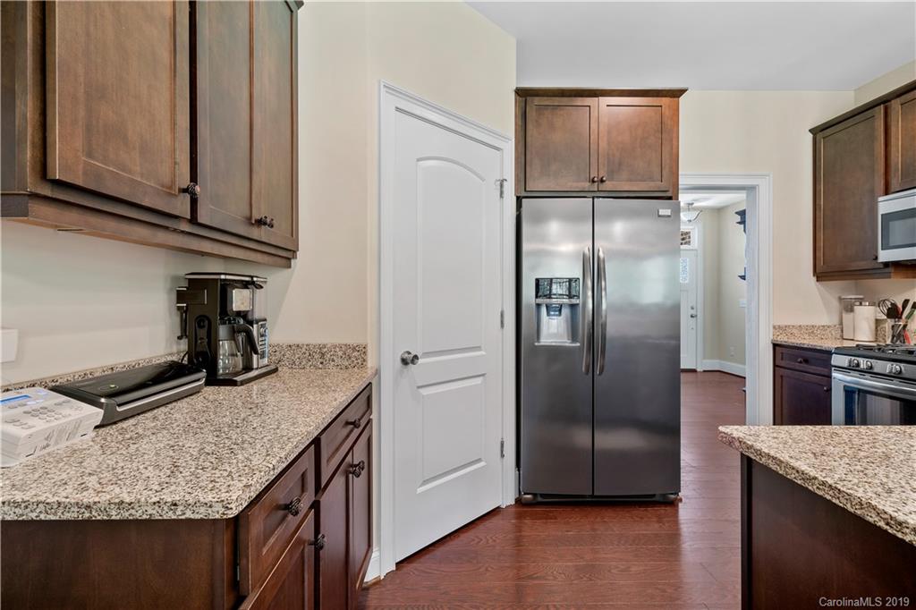 3024 Glenmoor Road York, SC 29745 - Photo 11 of 48