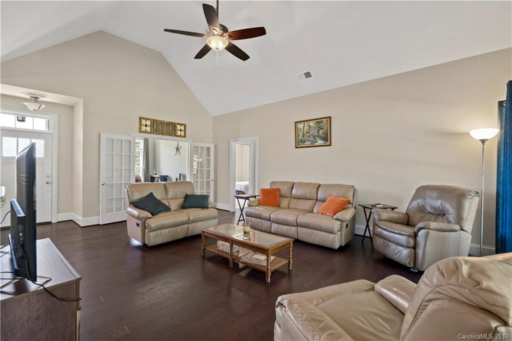 3024 Glenmoor Road York, SC 29745 - Photo 27 of 48