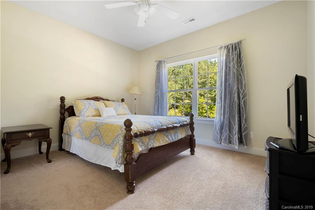 3024 Glenmoor Road York, SC 29745 - Photo 39 of 48