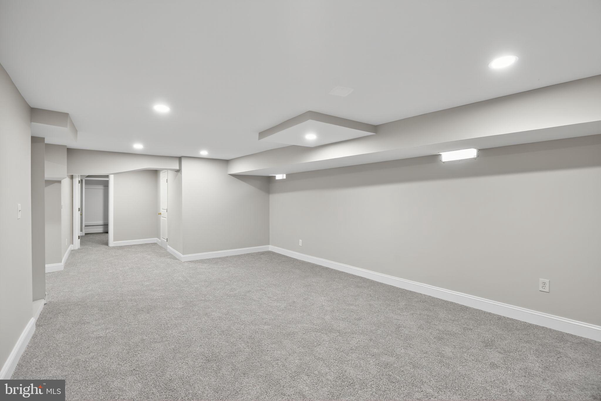 511 Sylvan Way Pasadena, MD 21122 - Photo 35 of 44